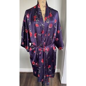 Vintage 90's Delta Burke Women's Robe Purple Red Roses Size 1X GUC